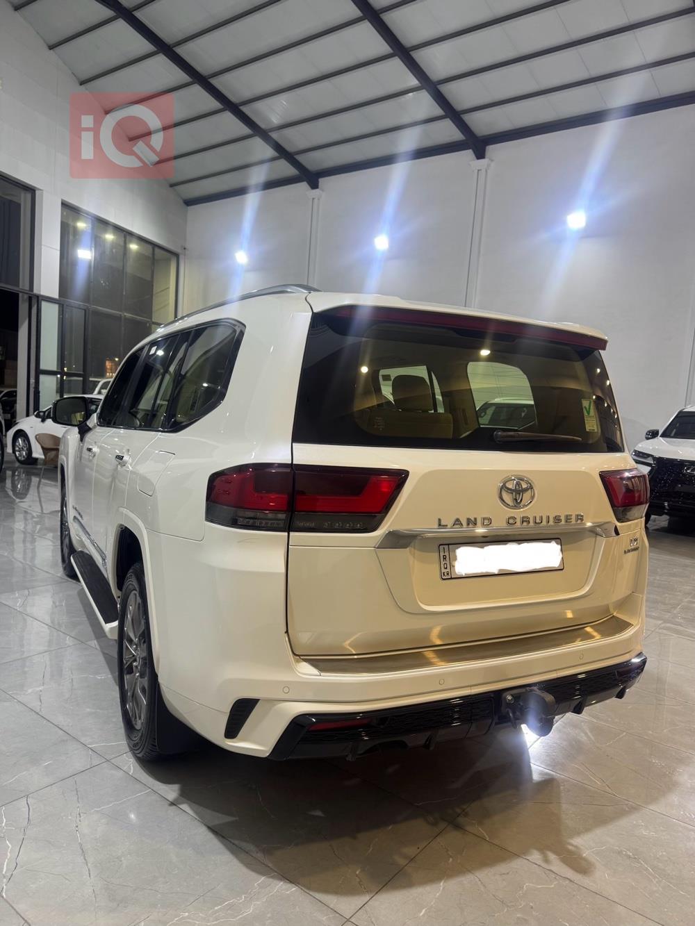 تويوتا لاندكروزر